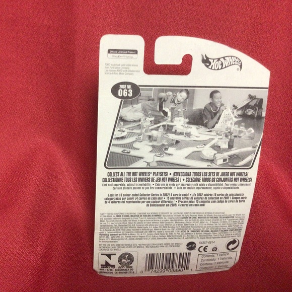 2002 Hot Wheels Ford Focus #63 - Picture 3 of 3